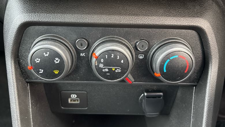 Dacia Sandero Stepway 1.0 TCe Comfort 5dr Petrol Hatchback